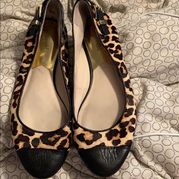 Michael Kors Cheetah Print Flats (best offer) - Picture 1 of 3